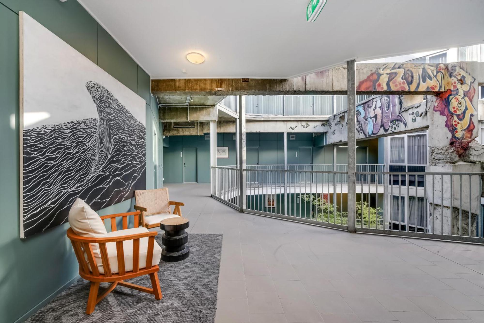 The Urban Newtown Hotel Sydney Exterior photo