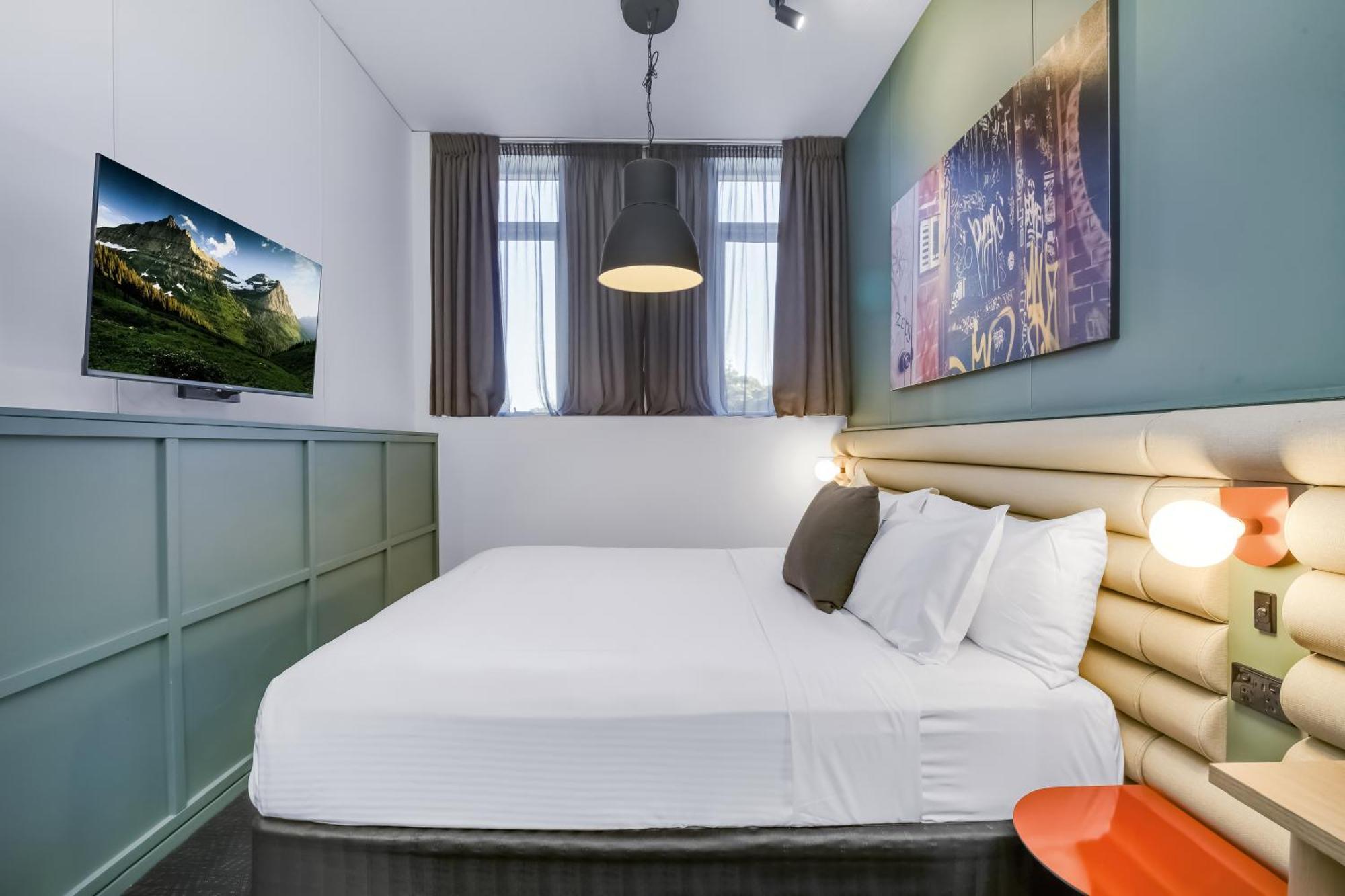 The Urban Newtown Hotel Sydney Exterior photo